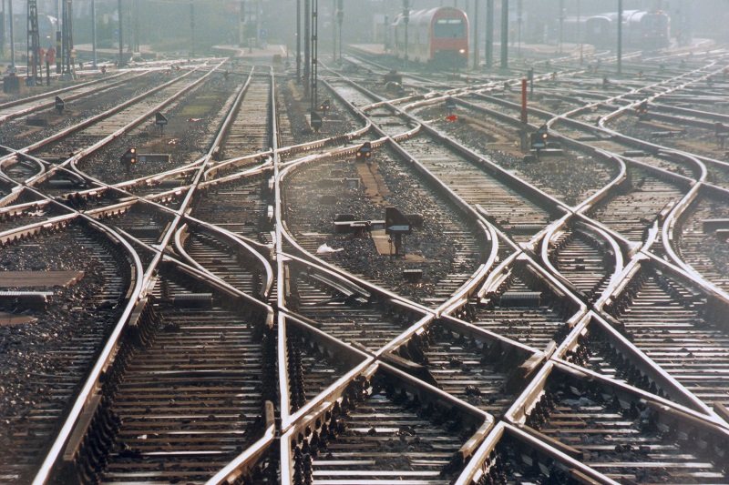 SNCF RESEAU Des réformes à approfondir